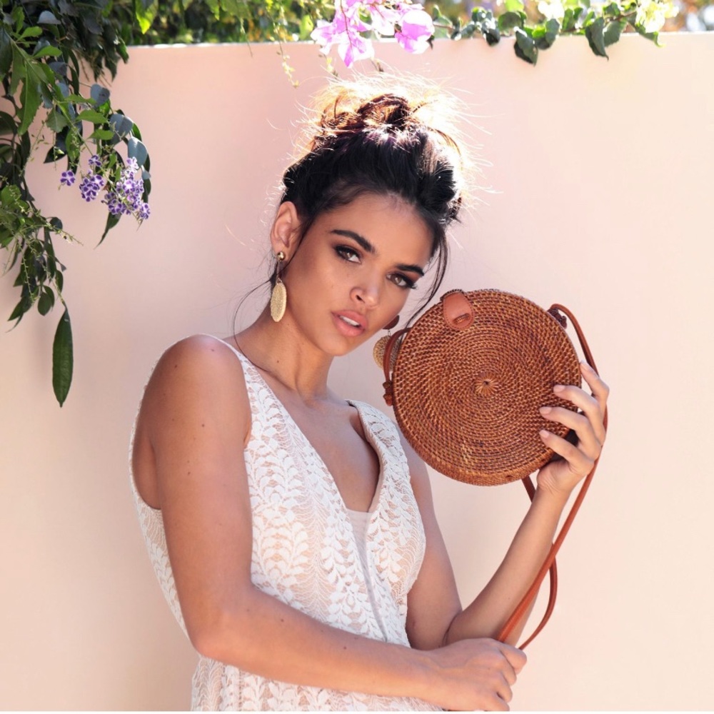 Small Round Rattan Bag - Picture 3 of 3